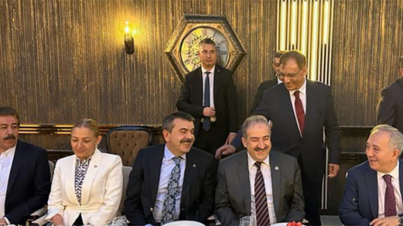 ESAV, Ankara'daki Erzurumlu isimleri bir araya getirdi