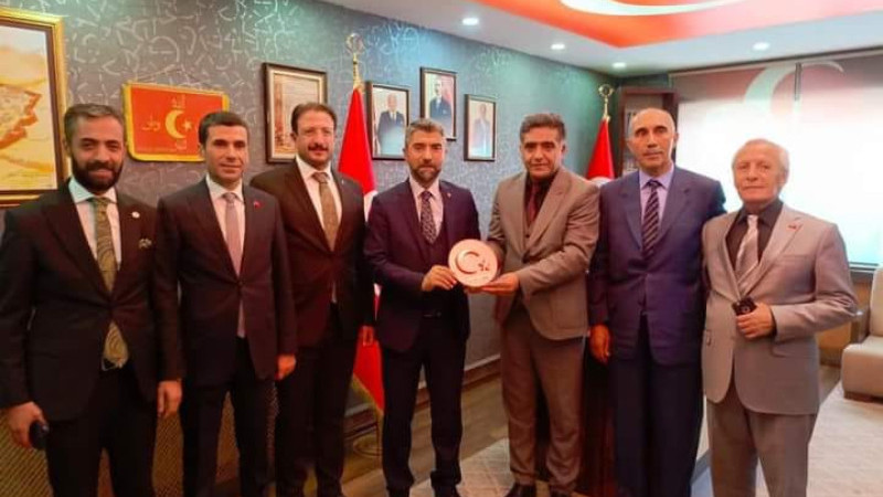 AK Parti İl Başkanı Küçükoğlu Başkan Demir'i ziyaret etti