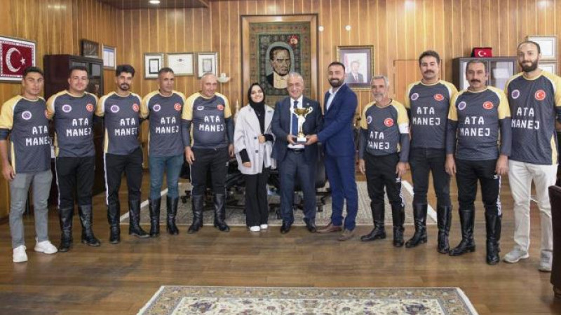  Atatürk Üniversitesi Atlı Spor Kulübü 1. Lig'e yükseldi