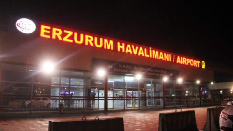 Erzurum havalimanında sefer sayısı düştü yolcu sayısı arttı