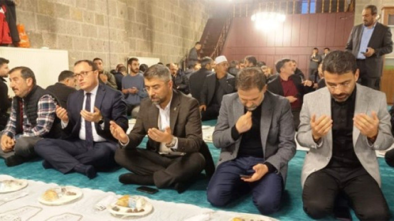 Erzurum'da Gazze için sessiz iftar 