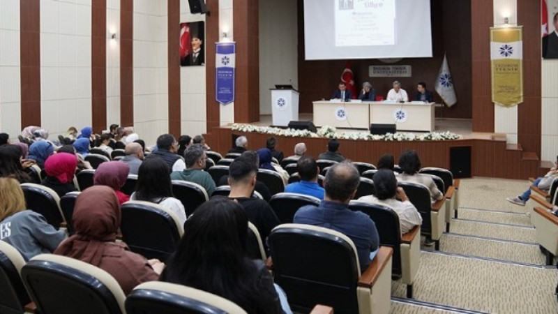 Mütefekkir Hilmi Ziya Ülken panelle anıldı