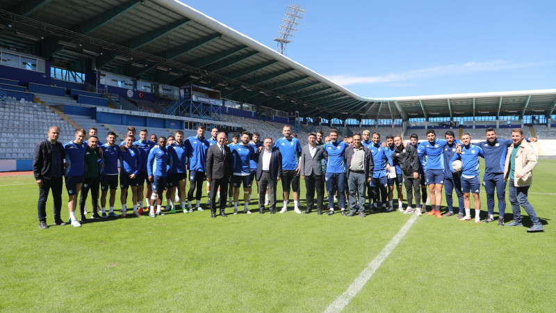 Erzurumspor Iğdır'a 3 puan için gidiyor