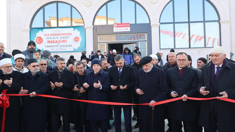 HZ. Ali Camii ibadete açıldı