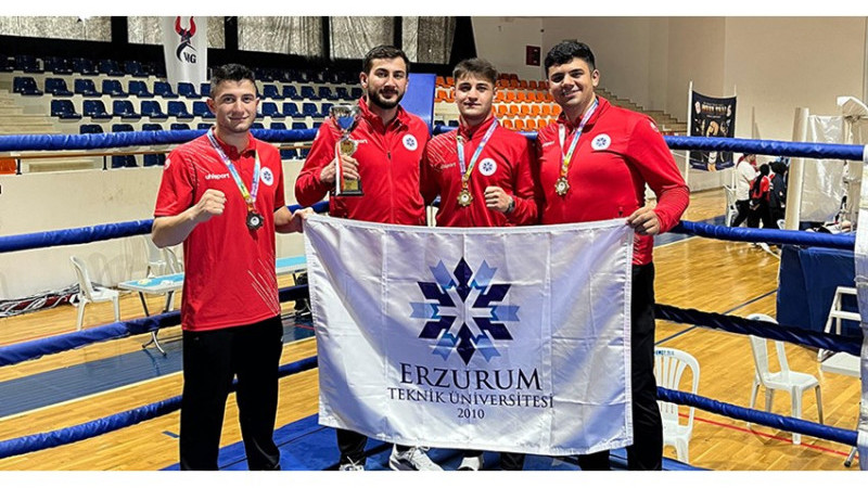 ETÜ Muay Thai Türkiye Şampiyonası'ndan madalyalarla döndü
