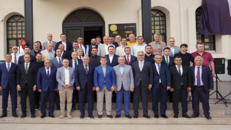 Cumhuriyeti Kuran Şehirler Amasya’da Buluştu