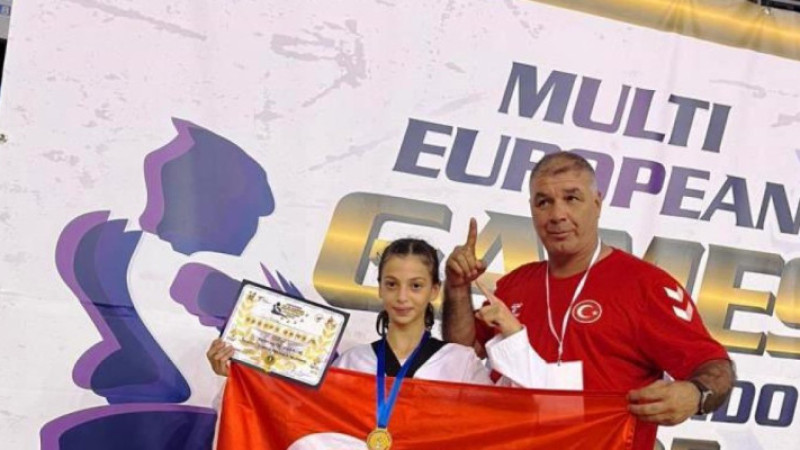 Kadriye taekwondo da altın madalya kazandı