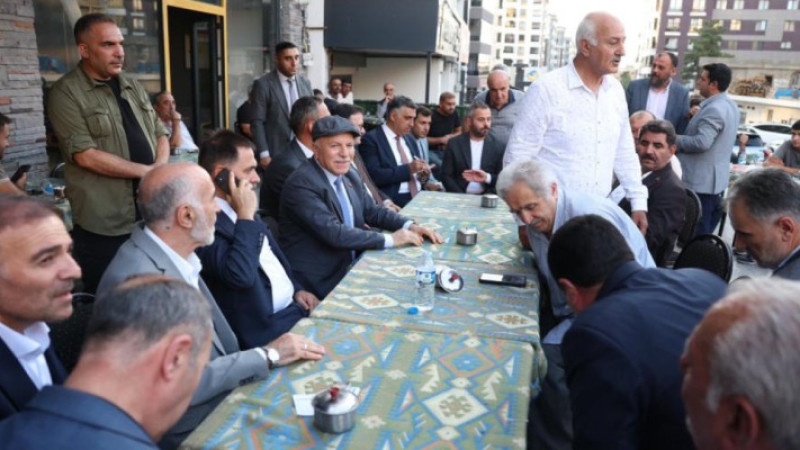 Sekmen ve Uçar saha gezisinde