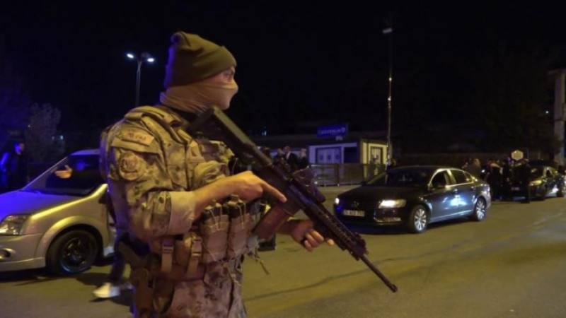 Erzurum’da 55 ekip ve 600 polis ile uygulama yapıldı