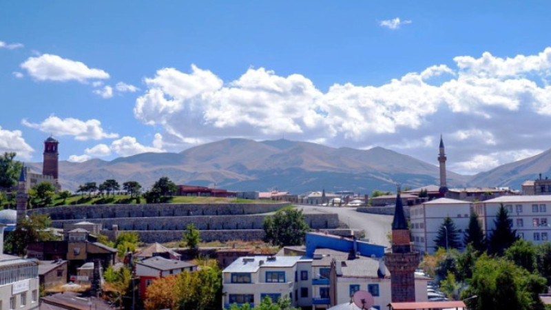 Erzurum'da 884 taşınmaz kültür varlığı bulunuyor