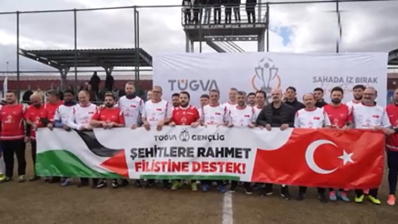  Protokol ve Erzurumsporlu yıldızlar Filistin için sahadaydı
