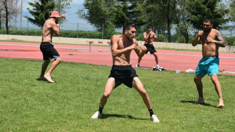 Boks Milli Takımı Erzurum’da kampta