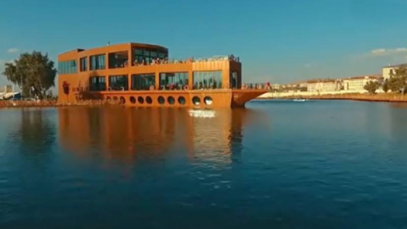 Erzurum'un denizi yok ama Gemi Kafe'si var