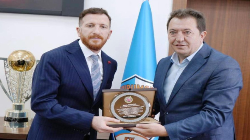 Doğu Anadolu Gazeteciler Cemiyeti Ahmet Dal'ı ziyaret etti
