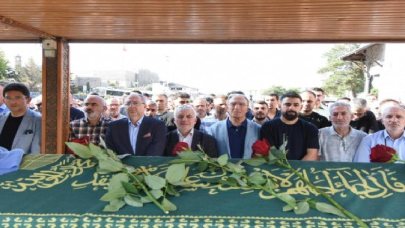 Prof. Dr. Seyfullah Hızarcı'nın evlat acısı