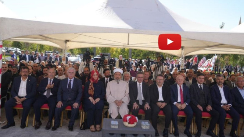 Düzgün ailesinin yaptırdığı Kur'an Eğitim Merkezi dualarla açıldı