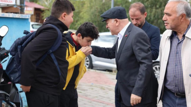 Başkan Sekmen eğitim ve ibadet yatırımlarını incelendi