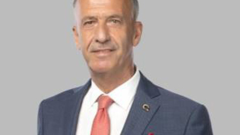 Esat BİNDESEN