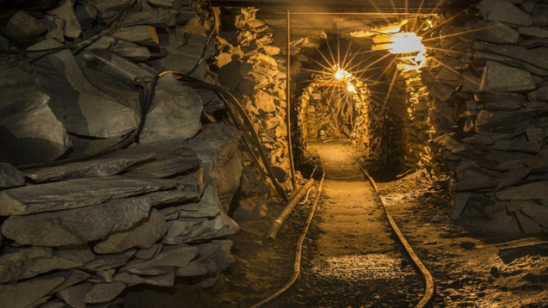 Oltu’da maden ocağı çöktü: 3 ölü var