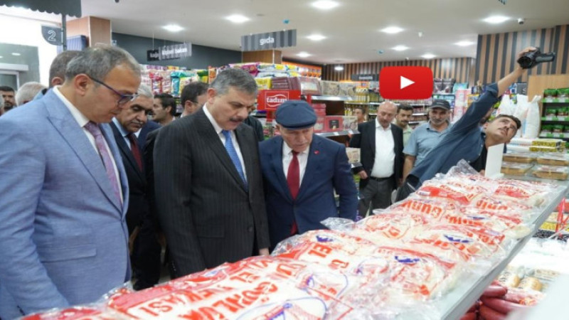  Büyükşehir, dördüncü halk pazarını Sanayi Semti'nde açtı