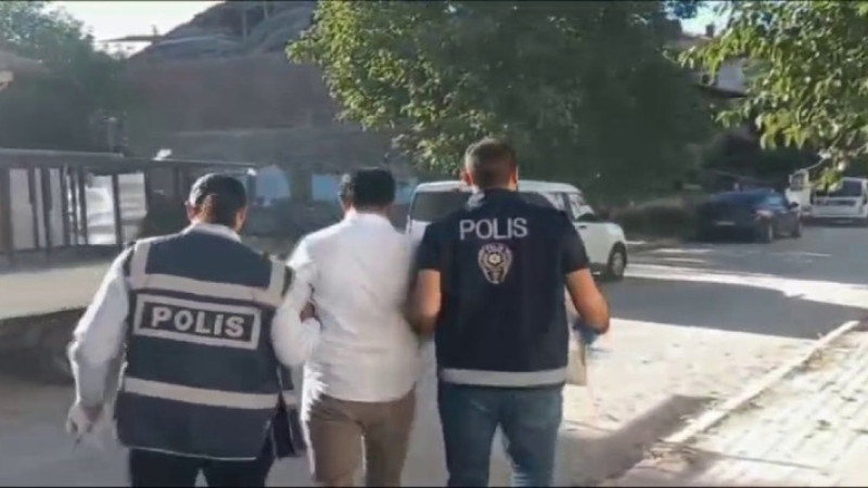 Erzurum'da vatandaşları 1 milyon TL dolandırmışlar