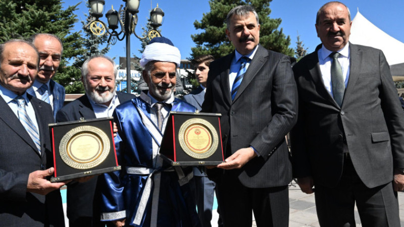 Vali Çiftçi  Ahilik Kültürü Haftası programına katıldı