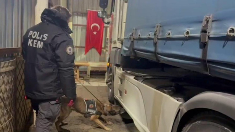 Erzurum'da 224 kilo 400 gram likit metamfetamin ele geçirildi