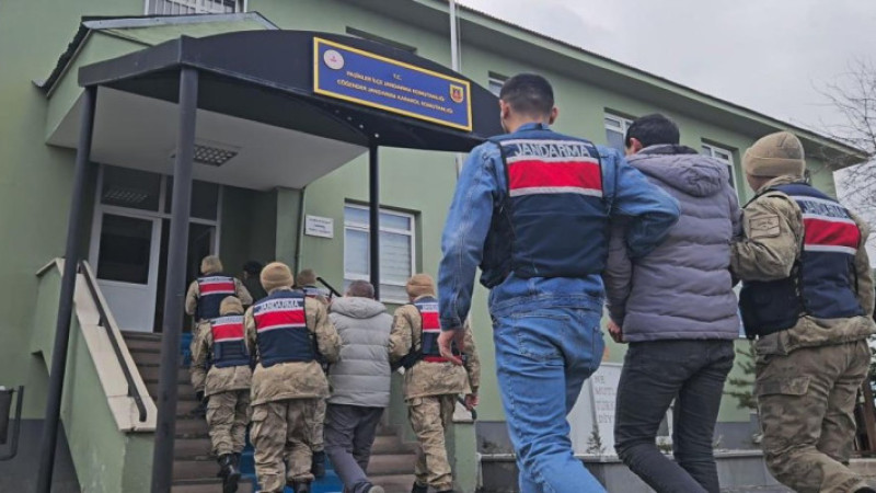 Erzurum’da kaçak göçmen operasyonu